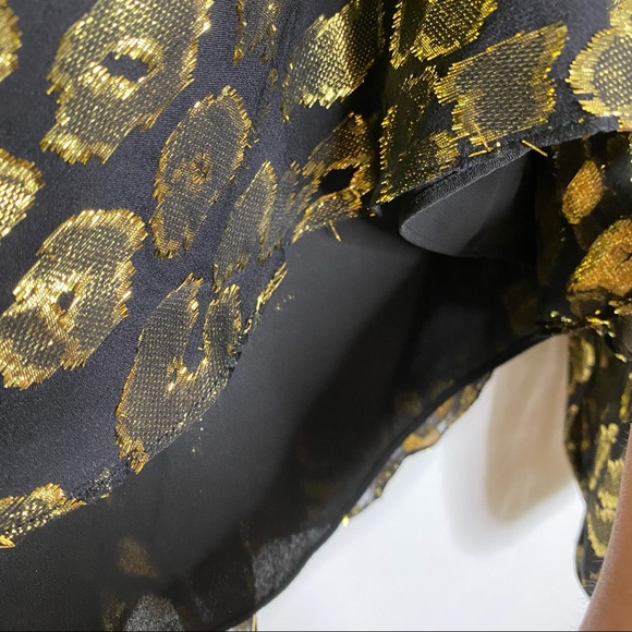 A.L.C. Logan Top Silk Gathered Waist Black/Gold 6 - Picture 14 of 16